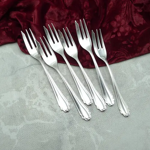 Bruckmann 690 Lieselotte 6 Kuchengabeln 90 versilbert